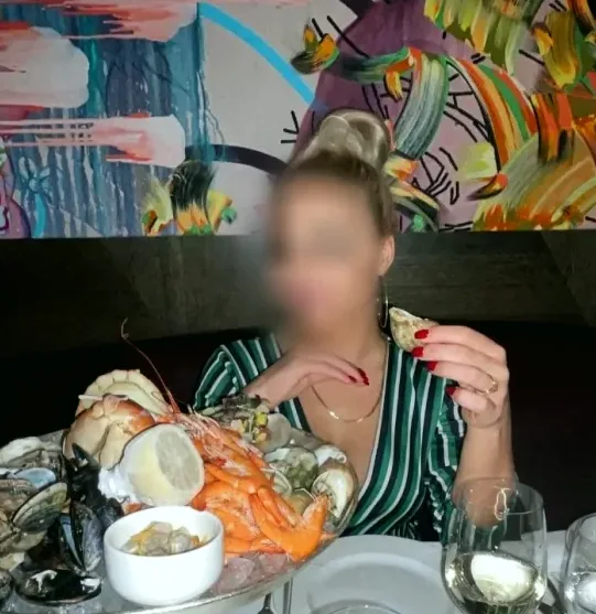 Denise, 32