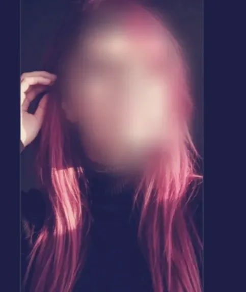 Lotta, 39