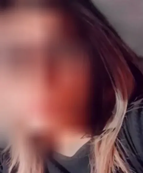 Melanie, 30