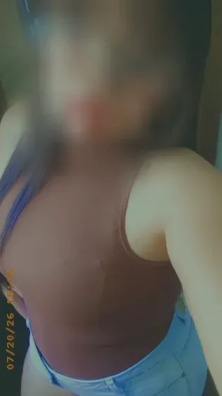 Stefanie, 30